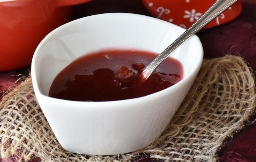 Μπορούν οι γάτες να φάνε σάλτσα κράνμπερι; Υγεία & Διατροφικά Στοιχεία