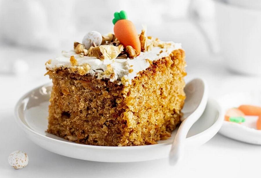 Μπορούν οι γάτες να φάνε κέικ καρότου; Πληροφορίες & Συχνές Ερωτήσεις που έχουν αξιολογηθεί από κτηνίατρο