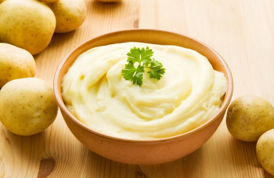 Μπορούν οι γάτες να φάνε πουρέ πατάτας; Πληροφορίες που έχουν αξιολογηθεί από κτηνίατρο