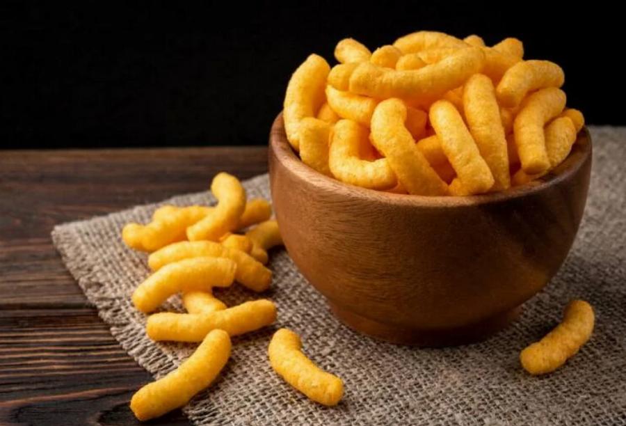 Μπορούν οι γάτες να φάνε τυρογαριδάκια; Εγκεκριμένες από κτηνίατρο πληροφορίες & Συχνές ερωτήσεις