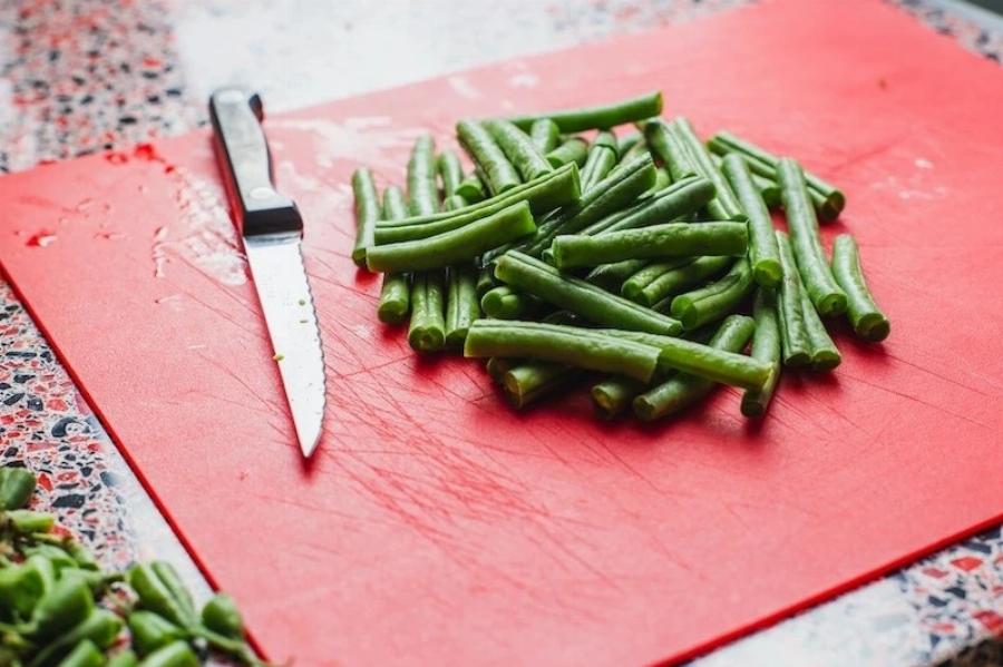 Μπορούν οι γάτες να φάνε πράσινα φασόλια; Εγκεκριμένες από κτηνίατρο πληροφορίες & Συχνές ερωτήσεις