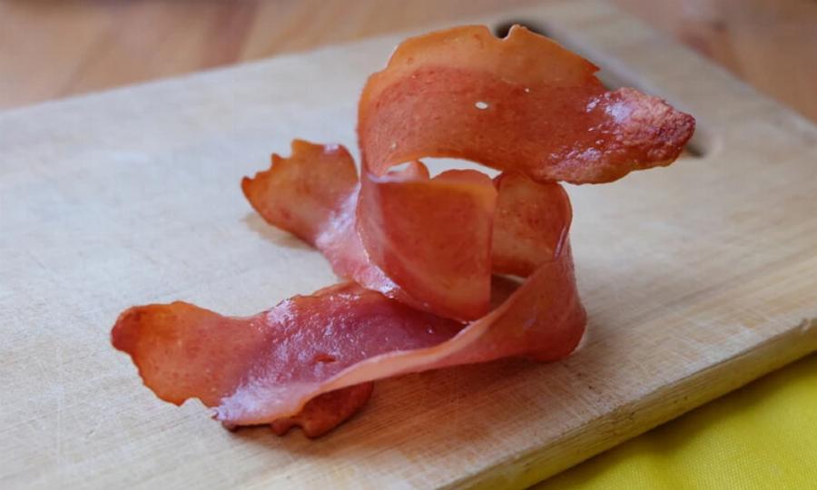 Μπορούν οι γάτες να φάνε μπέικον γαλοπούλας; Εγκεκριμένες από κτηνίατρο πληροφορίες & Συχνές ερωτήσεις